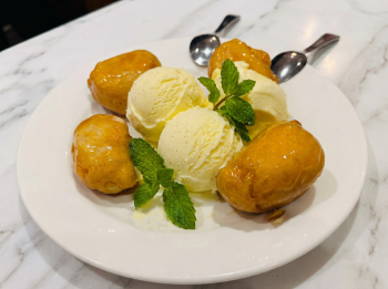 Caramel banana fritters with vanilla ice cream