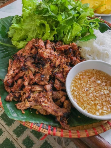 Charcoal-Grilled Bún Chả